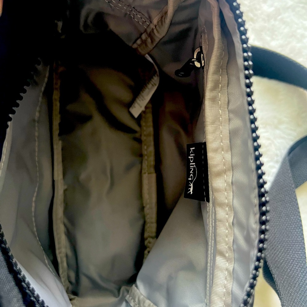 Kipling Albena black Tonal